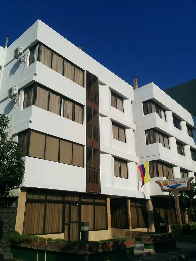 ***  Hotel La Riviera Santa Marta  Colombia