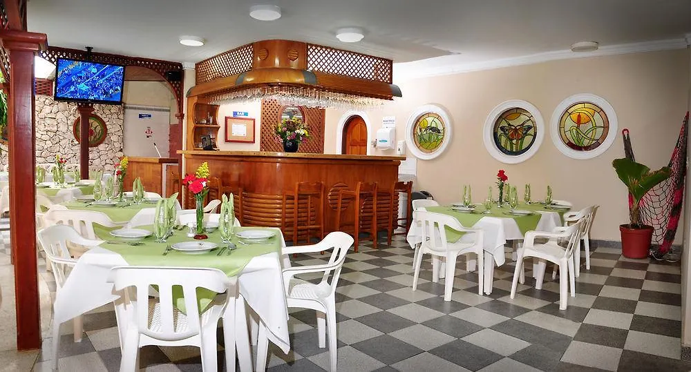 Hotel La Riviera Santa Marta  Colombia