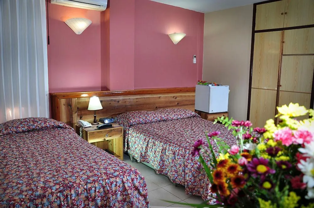 Hotel La Riviera Santa Marta