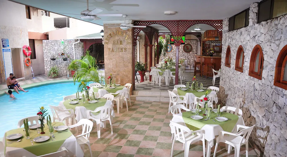 Hotel La Riviera Santa Marta